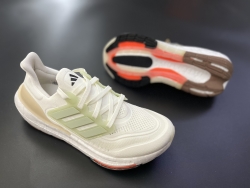 GIÀY ULTRA BOOST LIGHT NAM CAO CẤP (TRẮNG XÁM)